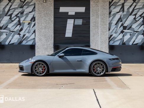 Used 2024 Porsche 911 Carrera 4S w/ Sport Package AWD/4WD image 7
