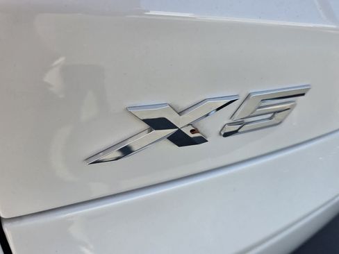 Used 2024 BMW X5 xDrive40i w/ Premium Package AWD/4WD image 15