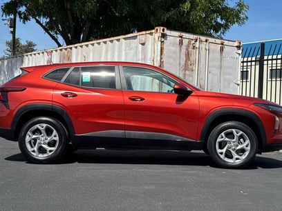 Used 2024 Chevrolet Trax LS w/ LS Convenience Package