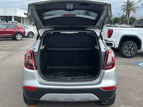 Used 2020 Buick Encore Preferred w/ Safety Package image 18