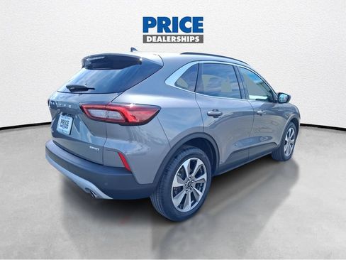 Used 2024 Ford Escape Platinum AWD/4WD image 6