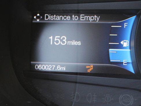 Used 2017 Ford Edge Titanium w/ Equipment Group 301A FWD image 8