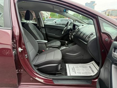 Used 2018 Kia Forte LX w/ LX Popular Package FWD image 30