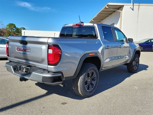 New 2025 GMC Canyon Elevation w/ Convenience Package image 3