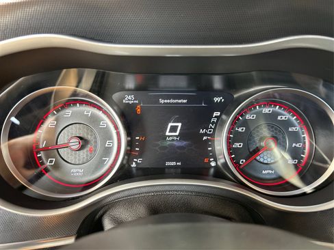 Used 2018 Dodge Charger R/T RWD image 16
