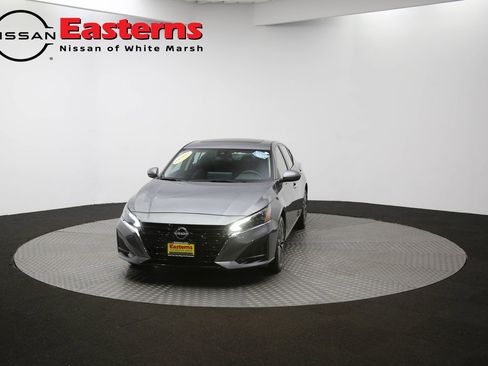 Used 2024 Nissan Altima 2.5 SV w/ SV Premium Package AWD/4WD image 53