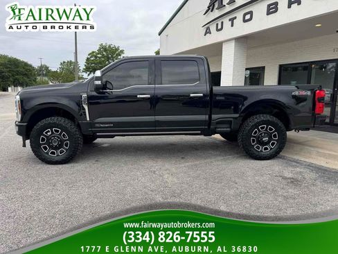 Used 2024 Ford F250 Platinum AWD/4WD image 8
