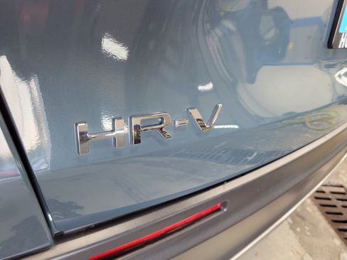 Used 2024 Honda HR-V Sport image 7