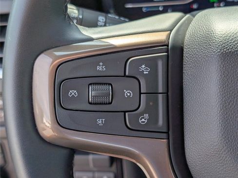 Used 2024 Chevrolet Suburban High Country AWD/4WD image 28