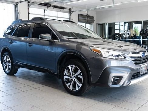 Used 2020 Subaru Outback Limited w/ Popular Package #2 AWD/4WD image 1