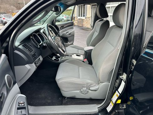 Used 2013 Toyota Tacoma 4x4 Double Cab image 8