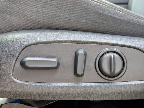 Used 2021 Buick Enclave Preferred FWD image 22