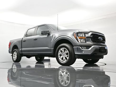 Used 2023 Ford F150 XLT AWD/4WD image 34