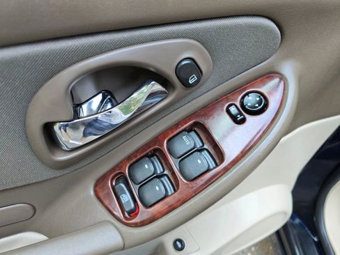 Used 2007 Chevrolet Malibu LT image 20