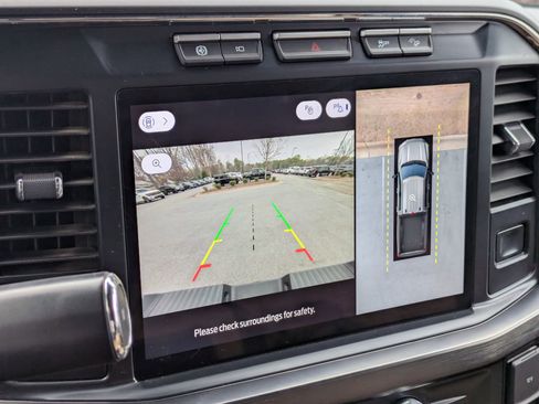 Certified 2024 Ford F350 Lariat w/ Chrome Package image 21