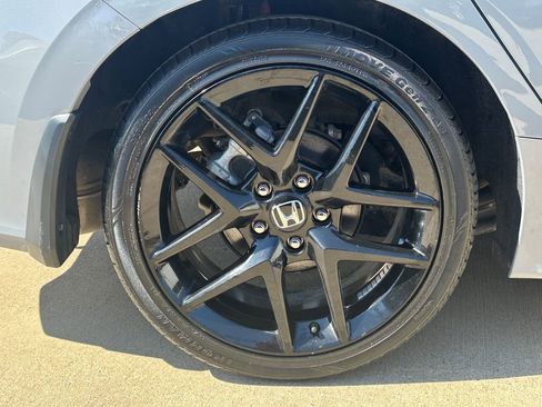 Used 2025 Honda Civic Sport image 7