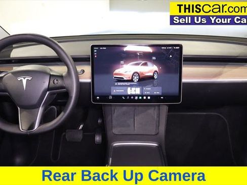 Used 2024 Tesla Model Y Long Range AWD/4WD image 20