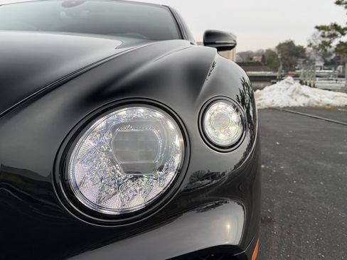 Used 2023 Bentley Continental GT Speed image 9