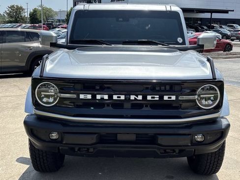 Used 2023 Ford Bronco Outer Banks AWD/4WD image 11