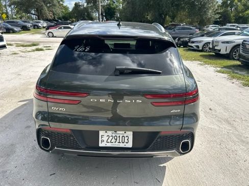 Used 2025 Genesis GV70 2.5T AWD/4WD image 17