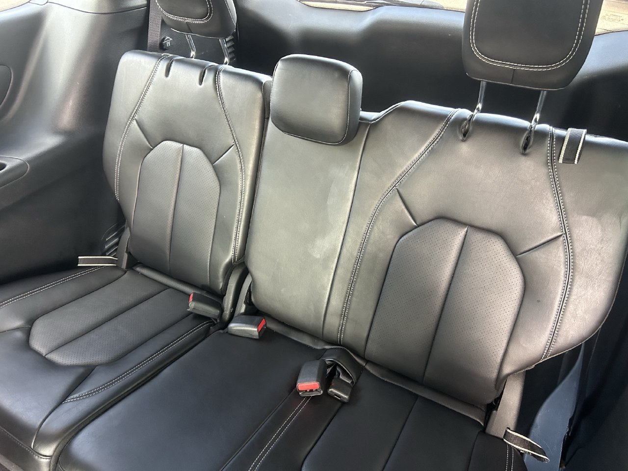 Used 2026 Chrysler Pacifica Select FWD image 13
