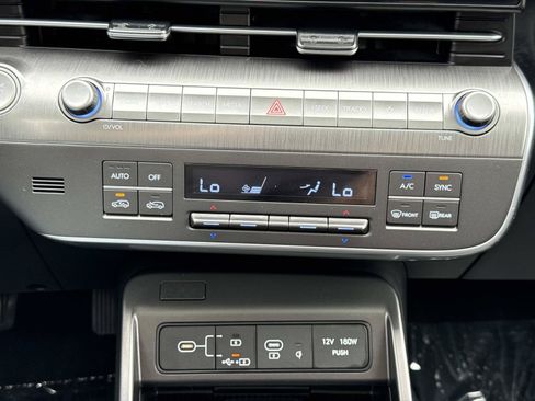 Certified 2024 Hyundai Kona Limited AWD/4WD image 7