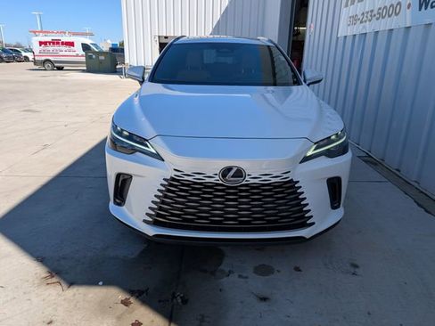 Used 2023 Lexus RX 350h w/ Accessory Package (2T) AWD/4WD image 25