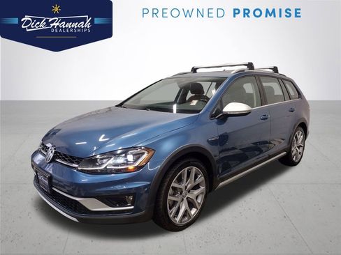 Used 2018 Volkswagen Golf Alltrack SEL image 1