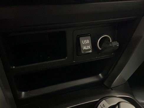 Used 2019 Toyota 4Runner SR5 Premium AWD/4WD image 30
