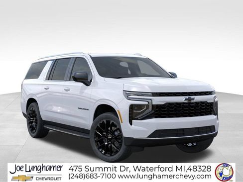 New 2026 Chevrolet Suburban LS AWD/4WD image 8