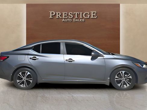Used 2020 Nissan Sentra SV image 12