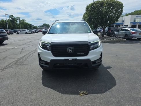 Certified 2024 Honda Passport Black Edition image 2