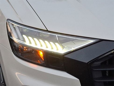 Certified 2023 Audi SQ8 Prestige w/ Prestige Package image 15