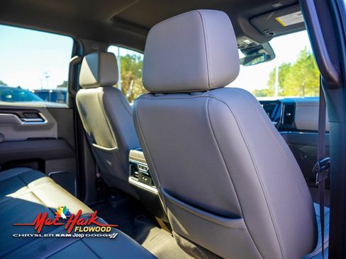 Used 2022 GMC Sierra 1500 SLT w/ SLT Convenience Package image 13