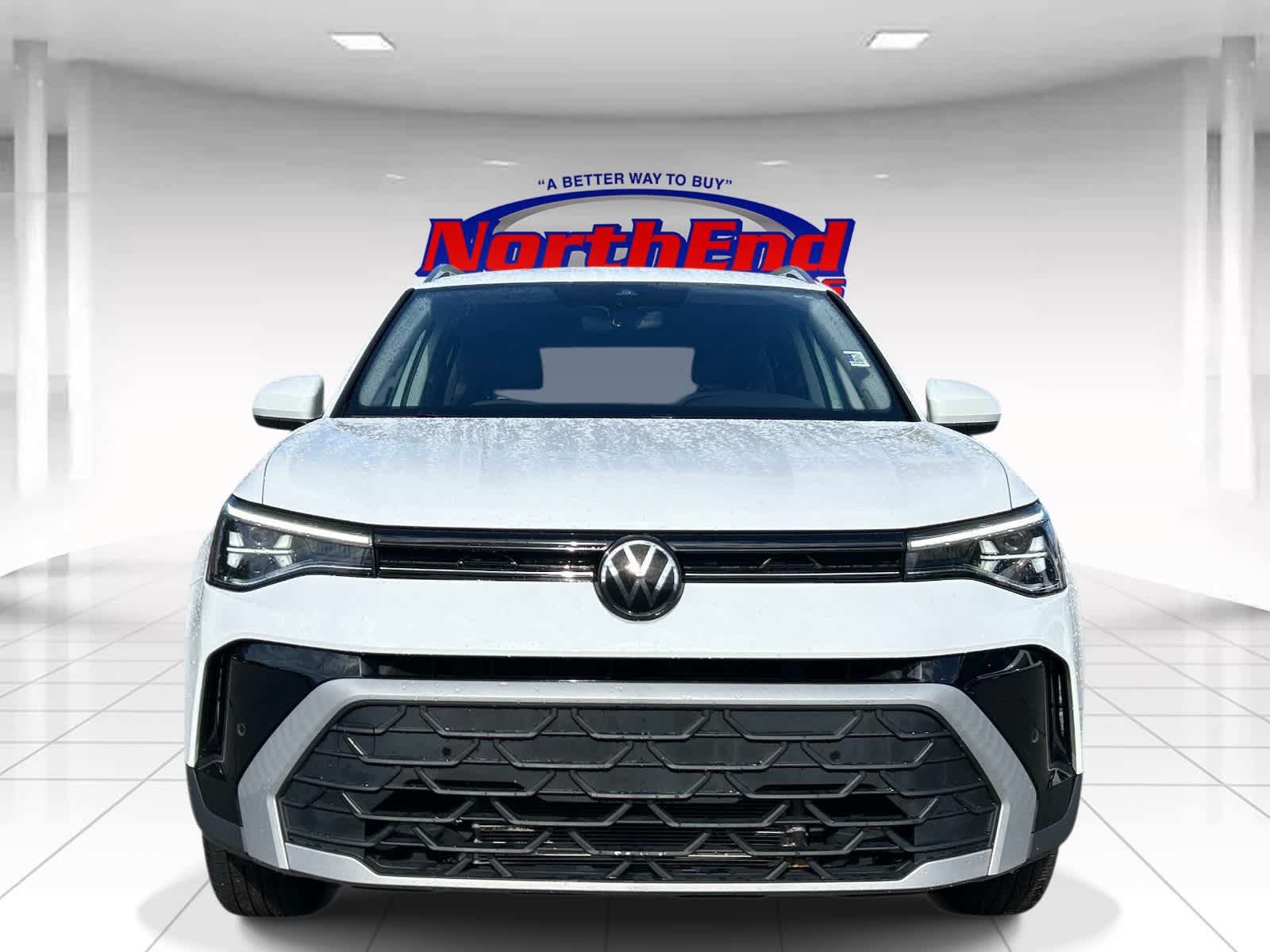 Used 2025 Volkswagen Taos SE AWD/4WD image 8