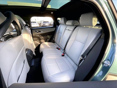 New 2026 Land Rover Range Rover Velar Dynamic SE image 12