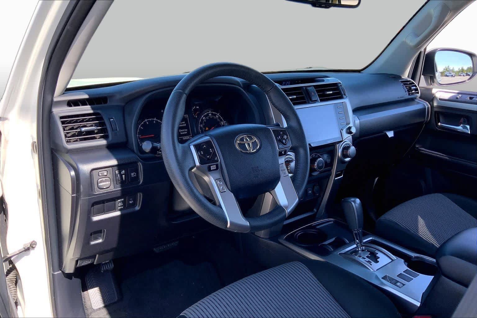 Used 2022 Toyota 4Runner SR5 RWD image 17