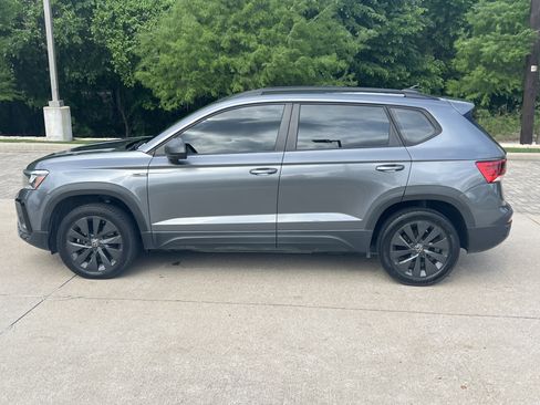 Used 2023 Volkswagen Taos S image 7