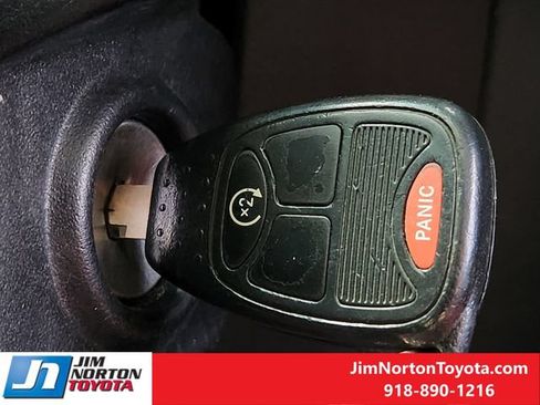Used 2013 Jeep Wrangler Unlimited Rubicon AWD/4WD image 22