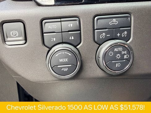 Used 2024 Chevrolet Silverado 1500 LT Trail Boss w/ Convenience Package II AWD/4WD image 28