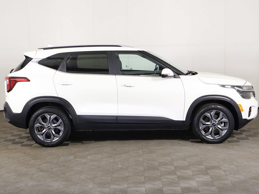Used 2024 Kia Seltos S AWD/4WD image 18