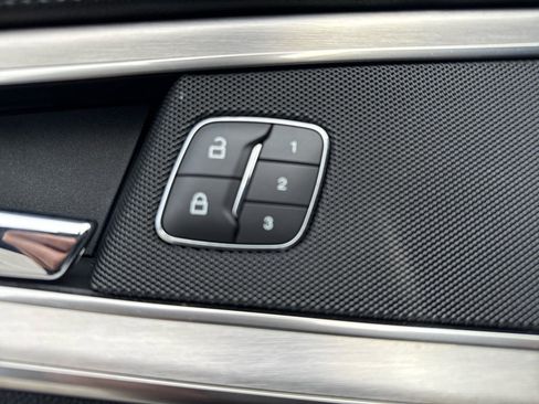 Used 2018 Lincoln MKX Premiere image 37