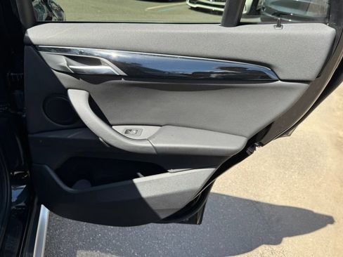 Used 2019 BMW X1 xDrive28i w/ Convenience Package image 21