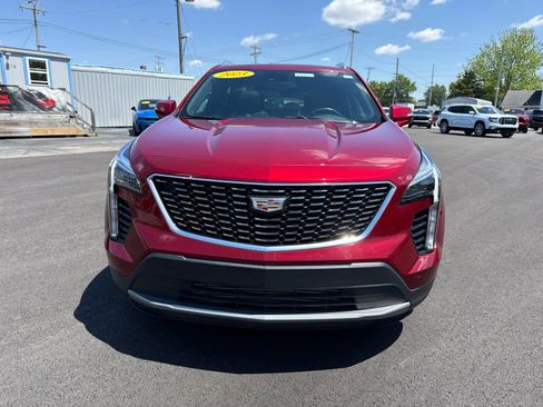 Used 2023 Cadillac XT4 Premium Luxury w/ Cold Weather Package AWD/4WD image 3