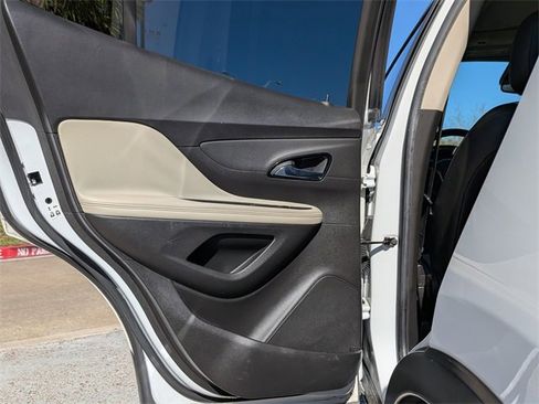 Used 2017 Buick Encore Preferred image 24