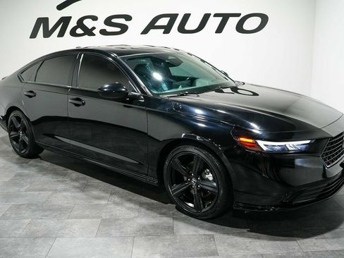Used 2024 Honda Accord Sport image 7