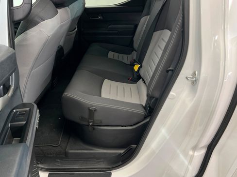 Used 2024 Toyota Tacoma TRD Sport image 21