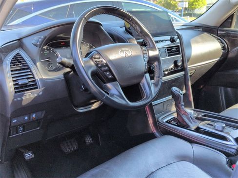 Used 2022 INFINITI QX80 Luxe image 9