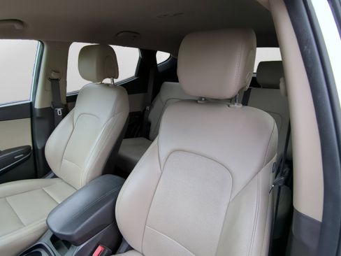 Used 2018 Hyundai Santa Fe Sport 2.0T image 11