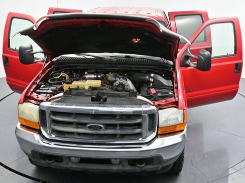 Used 2001 Ford F250 Lariat image 39